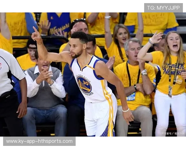勇士团队在比赛后半段展现强大韧性