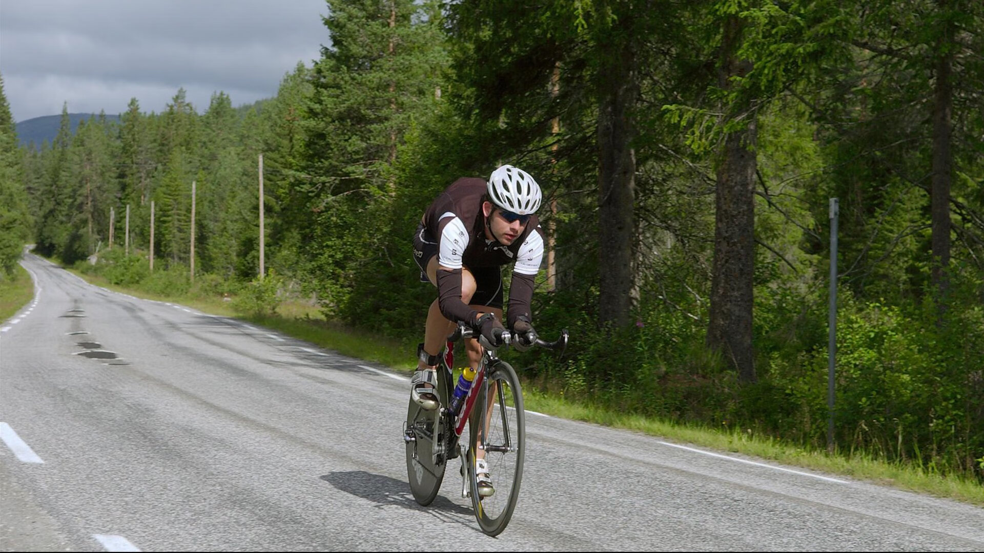 欧冠半决赛：巴萨与拜仁再踢两回合 这一次终由巴萨笑到最后
